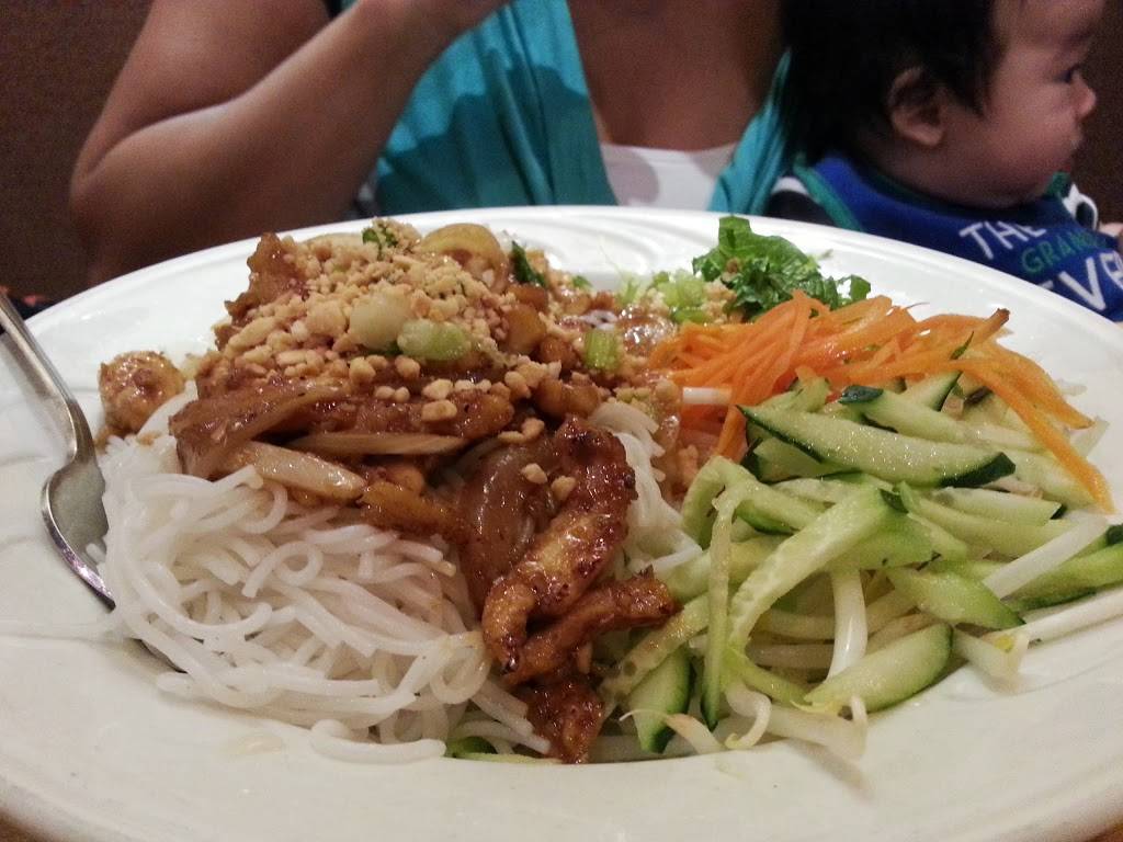 Le Soleil Vietnamese | restaurant | 1515 E 14th St, San Leandro, CA 94577, USA | 5106140122 OR +1 510-614-0122