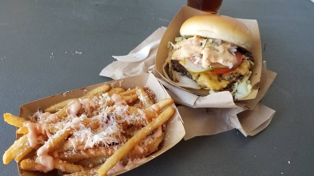 The Little Fleet | restaurant | 448 E Front St, Traverse City, MI 49686, USA | 2319431116 OR +1 231-943-1116