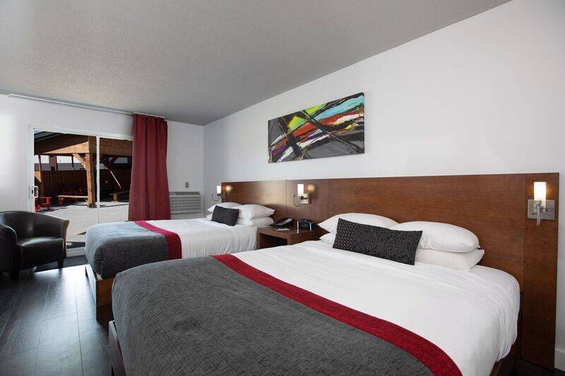 Hotel V | restaurant | 585 Boulevard de la Gappe, Gatineau, QC J8T 8N7, Canada | 8192438586 OR +1 819-243-8586