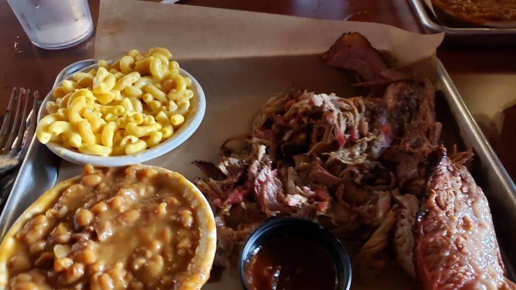 Crescent City Bourbon and Barbecue | restaurant | 19 Salem Ave SE, Roanoke, VA 24011, USA | 5403422990 OR +1 540-342-2990