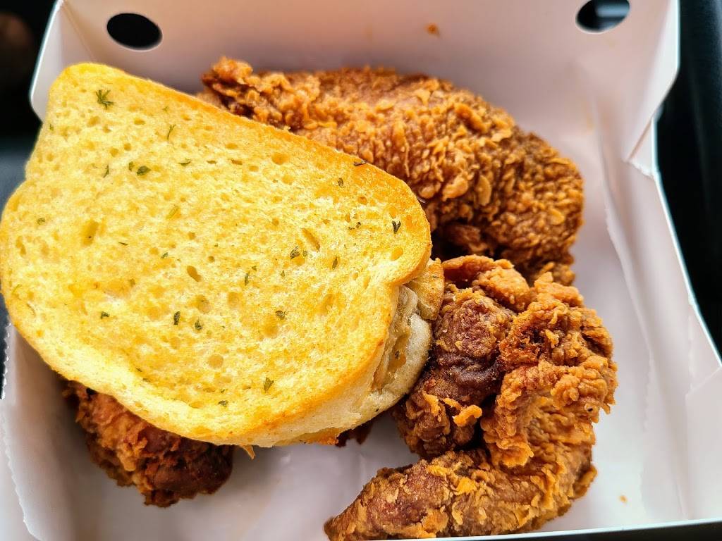 TKK Fried Chicken | restaurant | 9889 Bellaire Blvd Suite E-211, Houston, TX 77036, USA | 8322281880 OR +1 832-228-1880