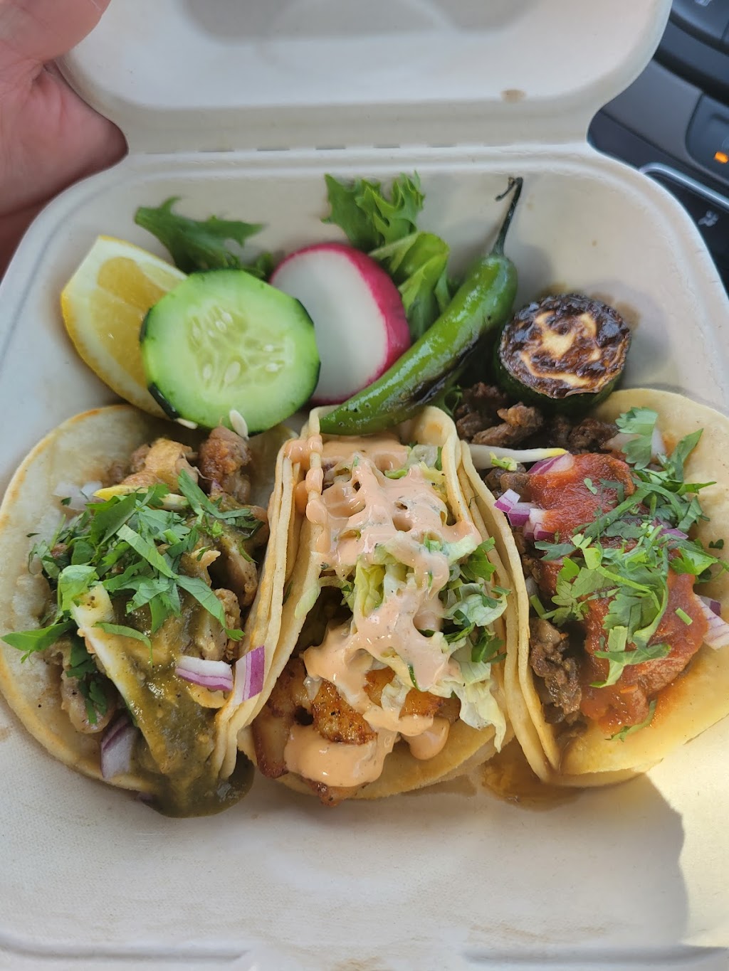 El Taco feliz (food truck) | restaurant | Lake St, Calistoga, CA 94515, USA | 7078709129 OR +1 707-870-9129