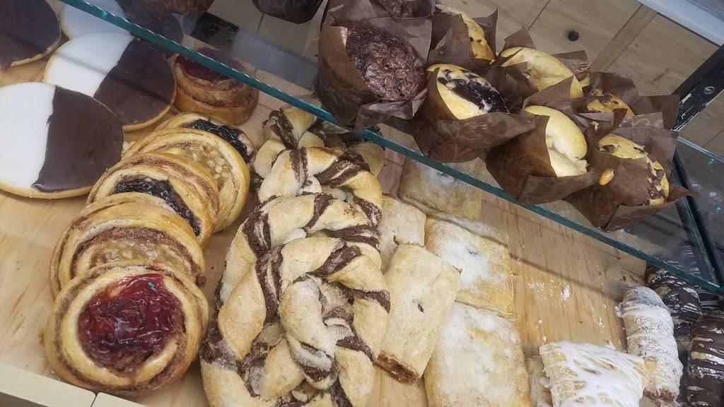 Kaffs Bakery | bakery | 2914 Avenue J, Brooklyn, NY 11210, USA | 7186760361 OR +1 718-676-0361