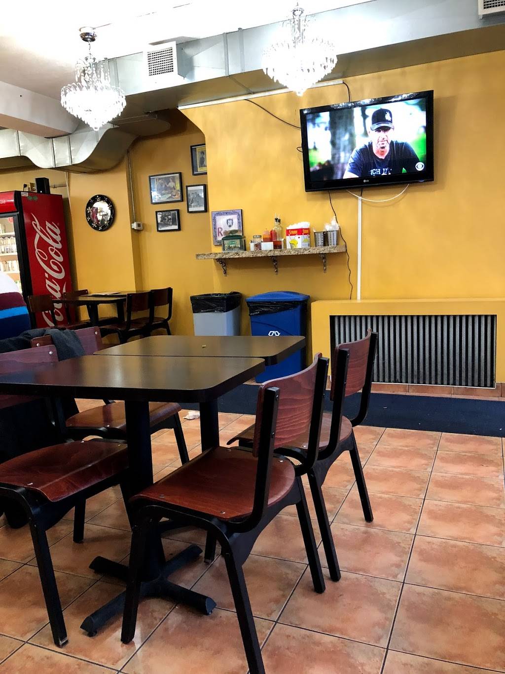 Pizzaiolo Gourmet Pizza | restaurant | 3339 Bloor St W, Etobicoke, ON M8X 1E9, Canada | 4162340404 OR +1 416-234-0404