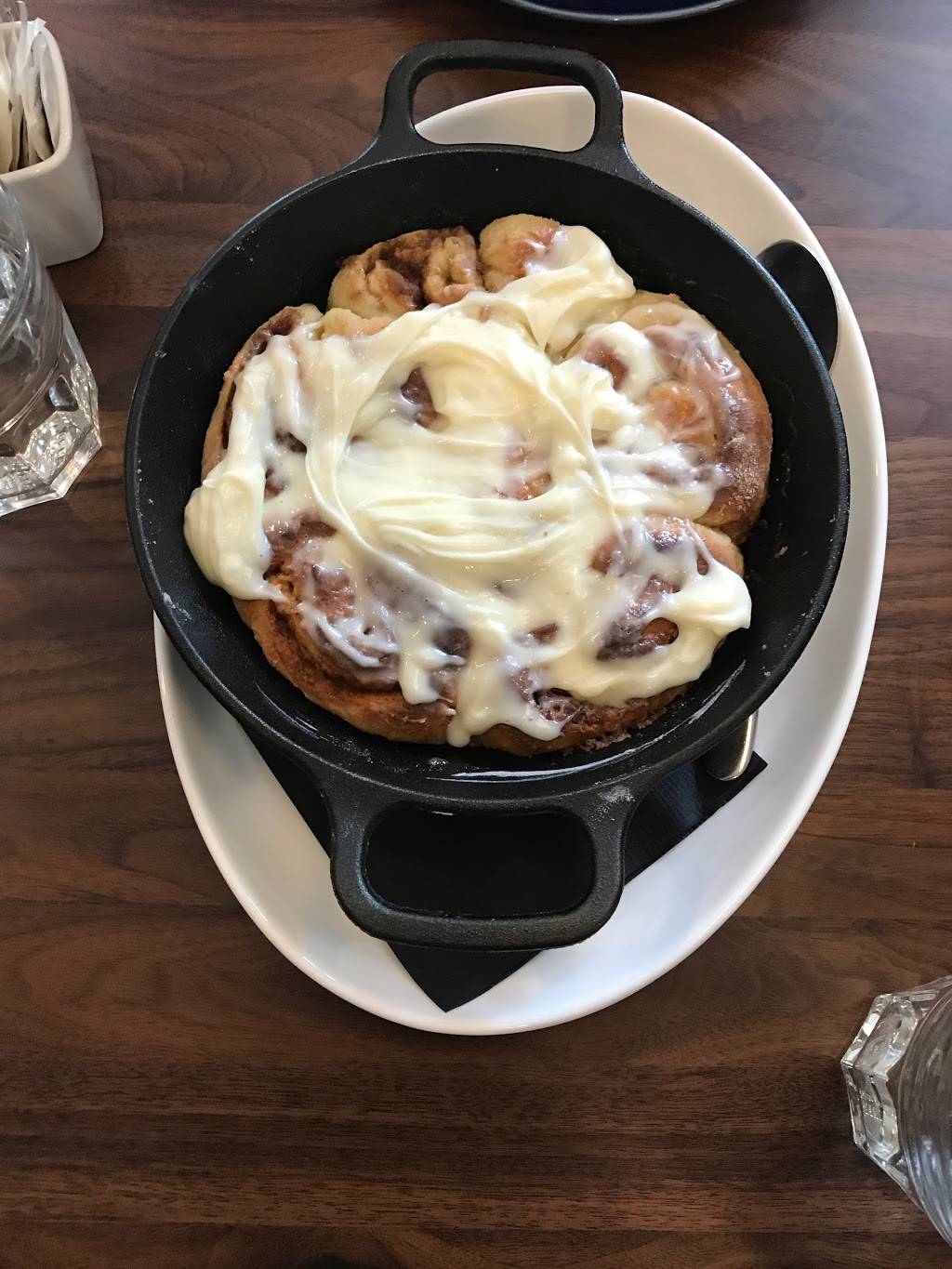 Tyber Creek Wine Bar & Kitchen | restaurant | 84 T St NW, Washington, DC 20001, USA | 2028273664 OR +1 202-827-3664