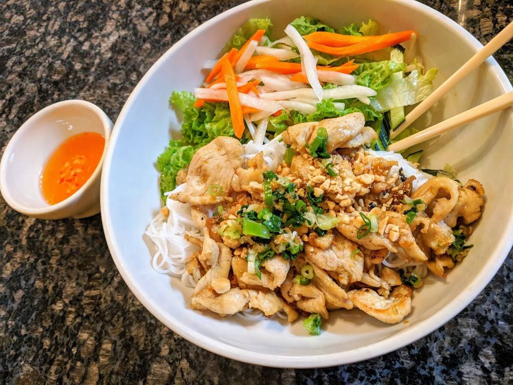 Hanoi Kitchen | restaurant | 7925 NE Glisan St, Portland, OR 97213, USA | 5032521300 OR +1 503-252-1300