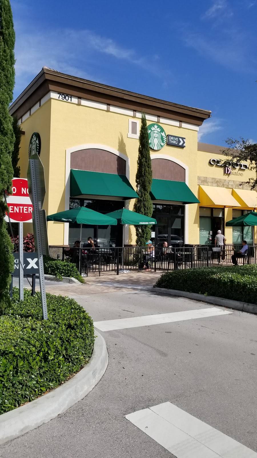 Starbucks | cafe | 7901 W Atlantic Ave #105, Delray Beach, FL 33446, USA | 5612541665 OR +1 561-254-1665