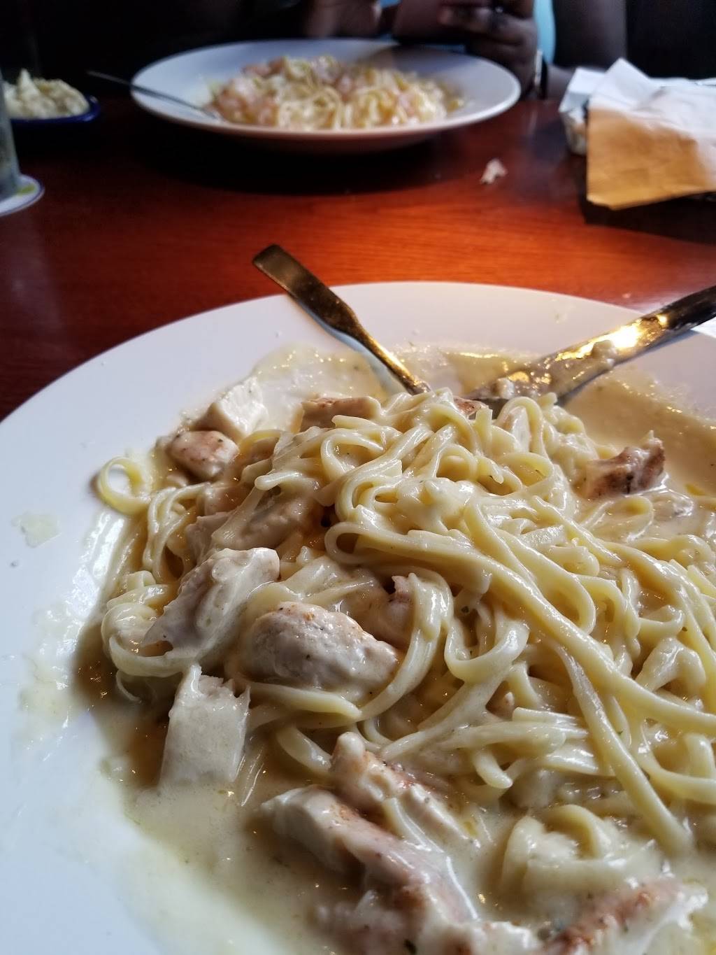 Red Lobster | restaurant | 1030 Montgomery Hwy, Vestavia Hills, AL 35216, USA | 2058227240 OR +1 205-822-7240