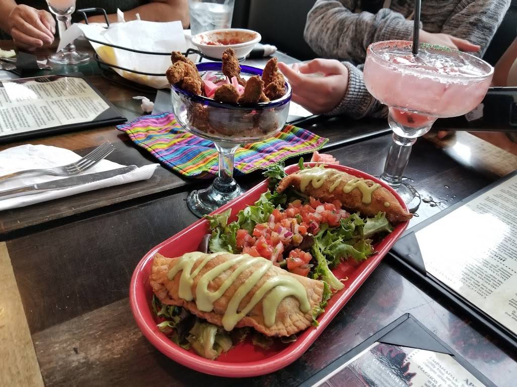 En Fuego Cocina Mexicana | restaurant | 131 Rantoul St, Beverly, MA 01915, USA | 9789937142 OR +1 978-993-7142