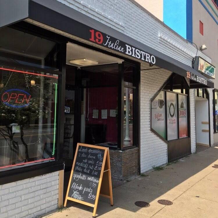 19 Italian Bistro | restaurant | 209 19th St, Virginia Beach, VA 23451, USA | 7574525876 OR +1 757-452-5876