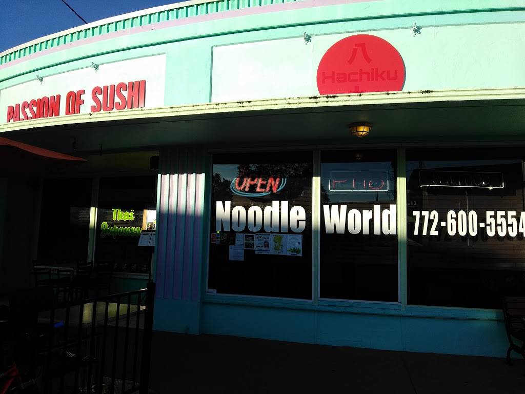 Noodle World Thai & Sushi | restaurant | 7 SE Osceola St, Stuart, FL 34994, USA | 7726005554 OR +1 772-600-5554