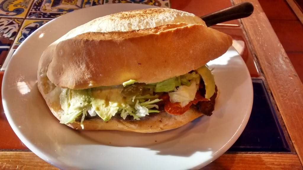 ANTOJITOS SUSY | restaurant | Av. Miguel Hidalgo, El Refugio, 21410 Tecate, B.C., Mexico | 016651226166 OR +52 665 122 6166