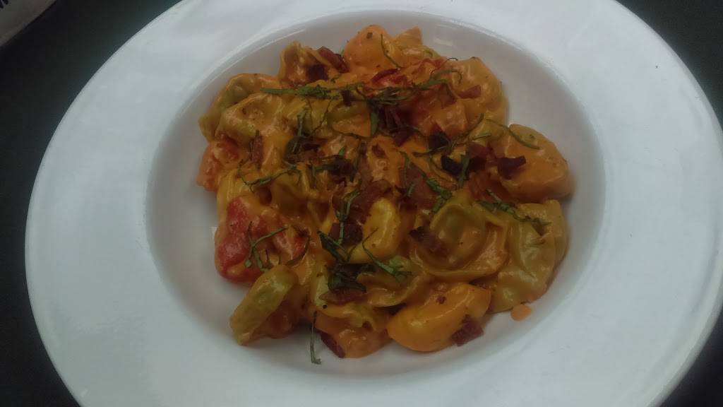 The Links Neighborhood Grill | restaurant | 18823 Country Club Pkwy, Peoria, AZ 85382, USA | 6235611681 OR +1 623-561-1681