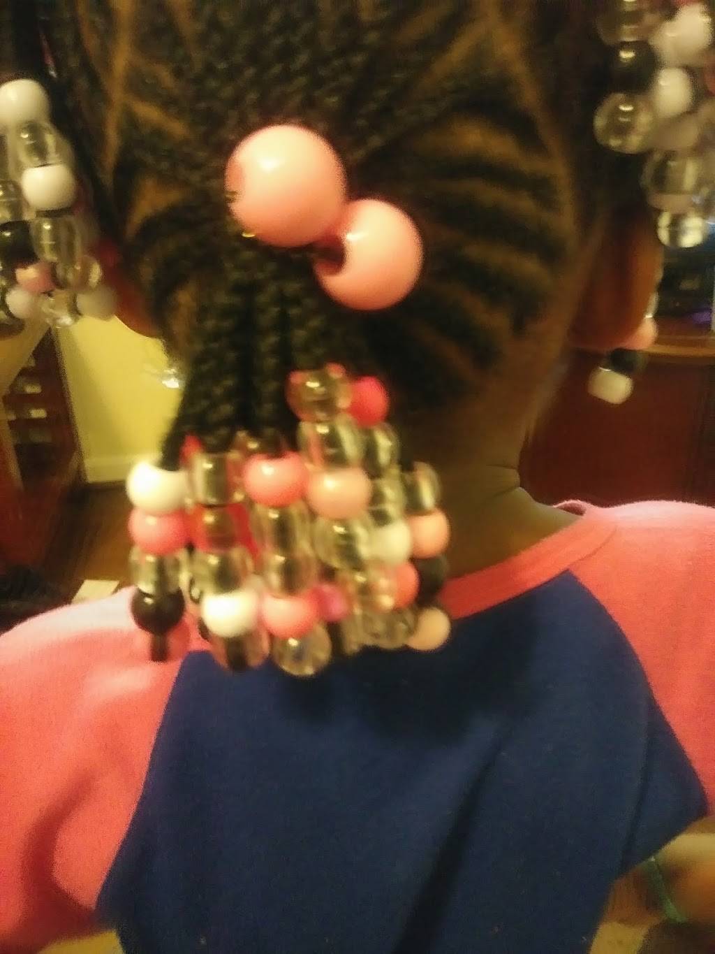 Angies Place | restaurant | 2622 W Broadway, Louisville, KY 40211, USA | 5024506200 OR +1 502-450-6200