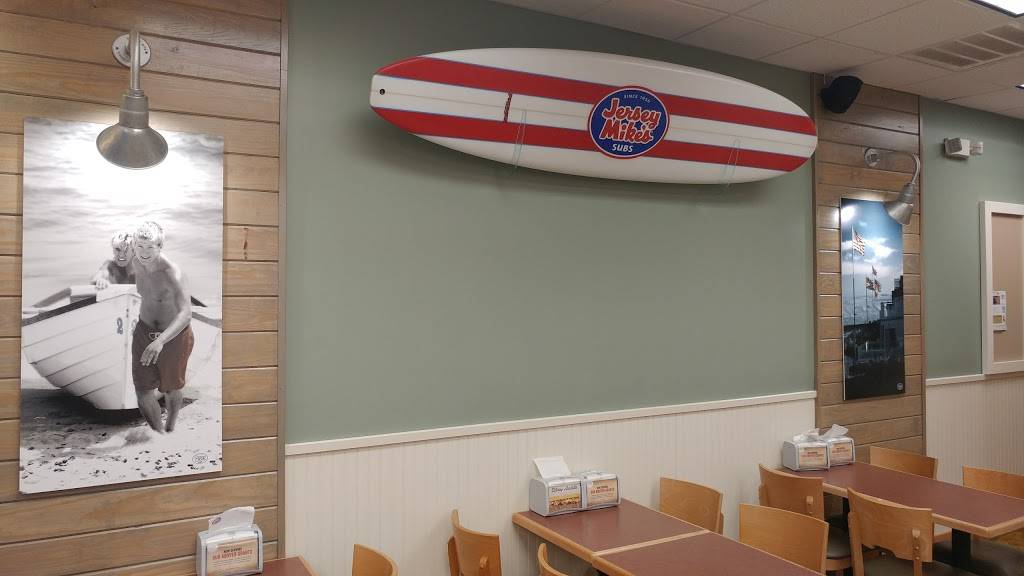 Jersey Mikes Subs | restaurant | 7415 Corporate Blvd Suite 910, Baton Rouge, LA 70809, USA | 2259233653 OR +1 225-923-3653