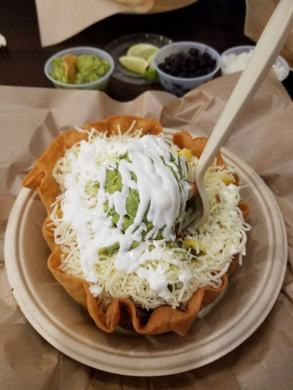 QDOBA Mexican Eats | restaurant | 2037 N State St, Greenfield, IN 46140, USA | 3173181490 OR +1 317-318-1490