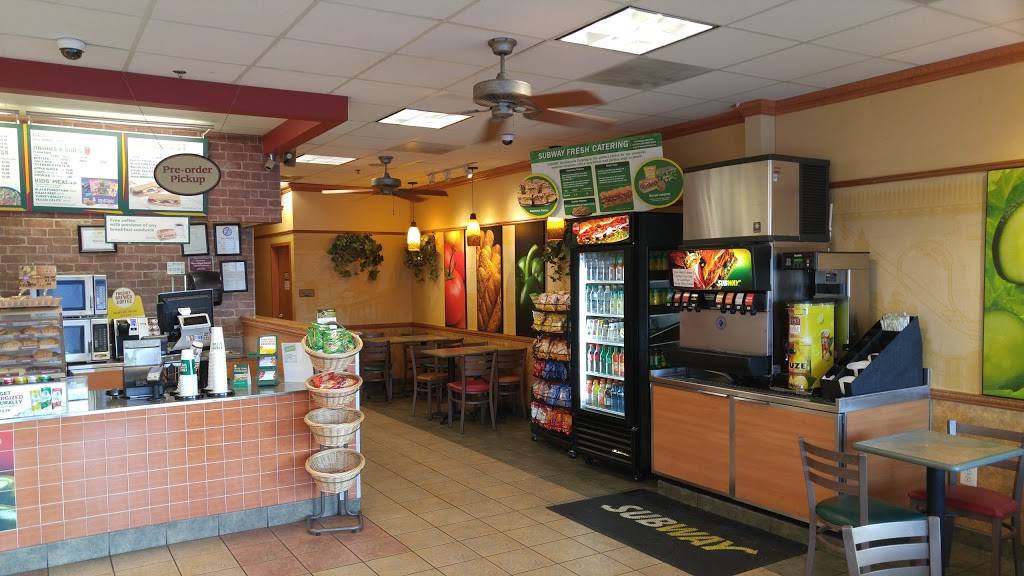Subway | restaurant | 6731 Annapolis Rd, Landover Hills, MD 20784, USA | 3017729317 OR +1 301-772-9317