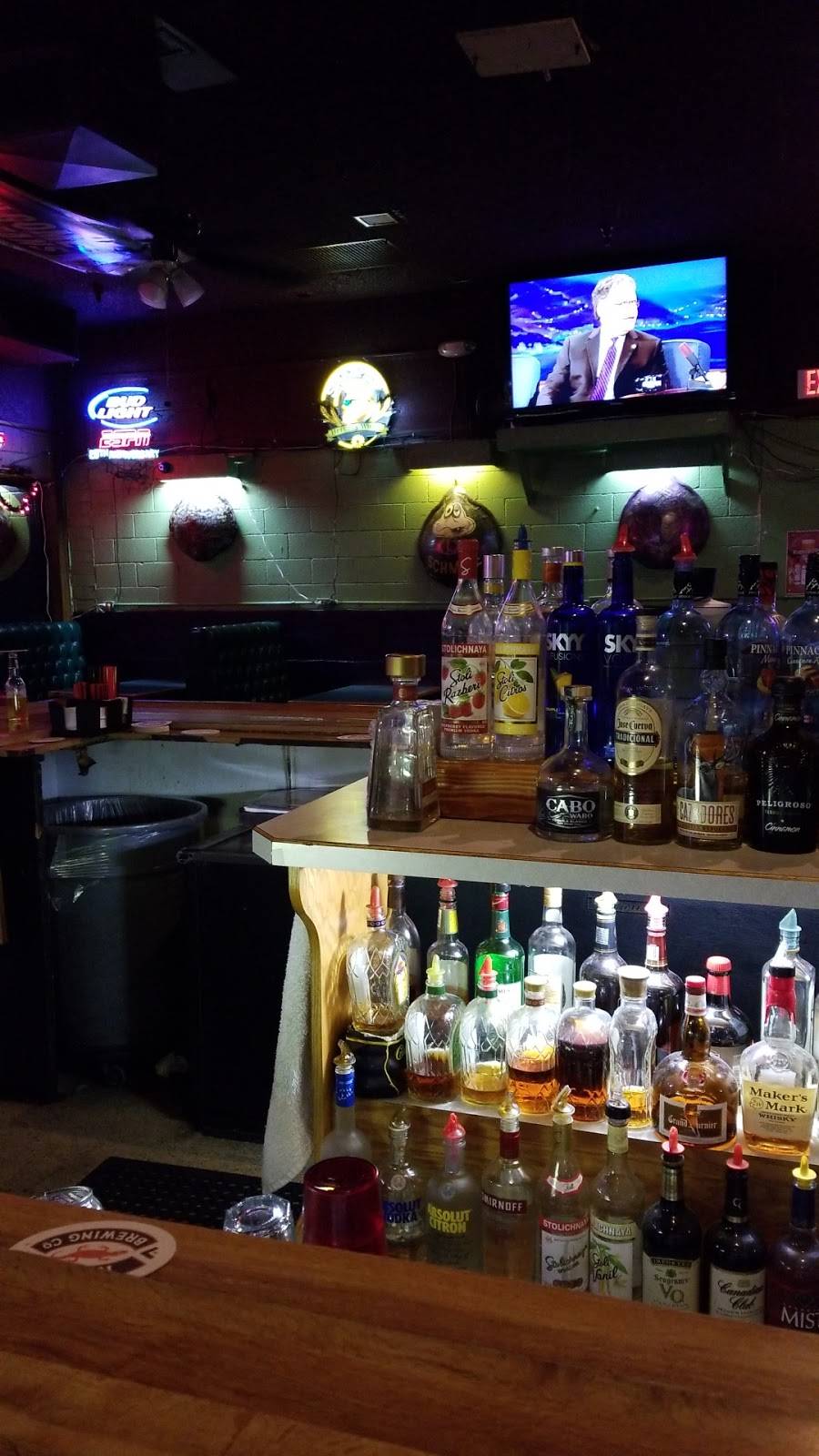 Purple Turtle Sports Bar & Grill | restaurant | 4105 N 51st Ave #157, Phoenix, AZ 85031, USA | 6232473424 OR +1 623-247-3424