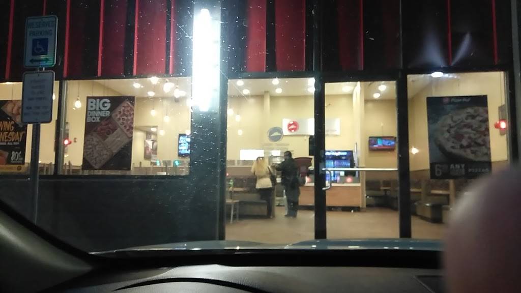 Pizza Hut | restaurant | 2749 W Hunting Park Ave, Philadelphia, PA 19129, USA | 2152270110 OR +1 215-227-0110