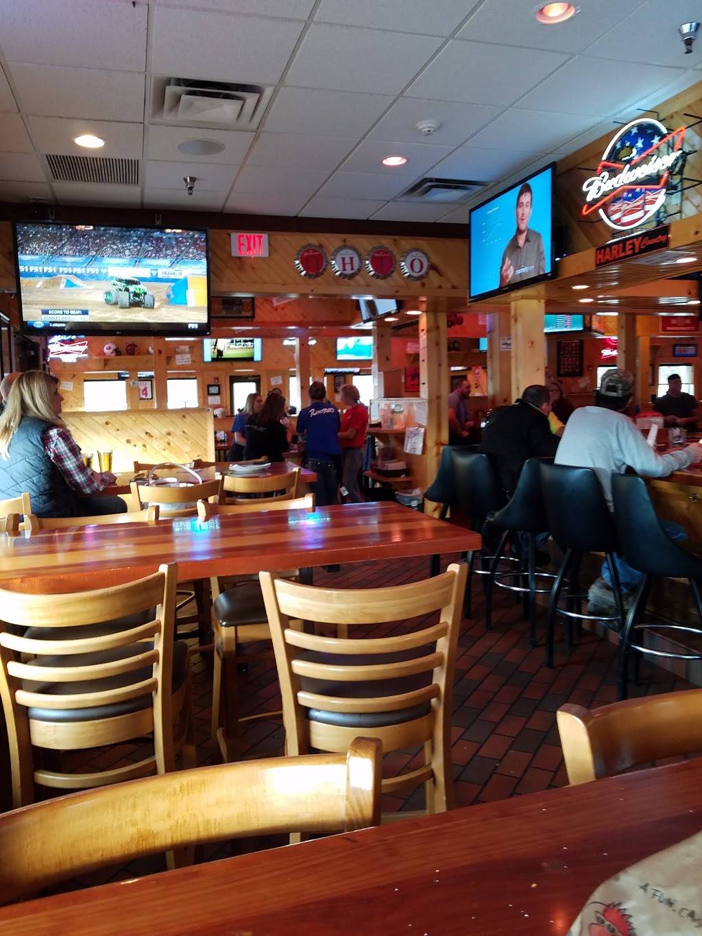 Roosters | restaurant | 1720 N Bechtle Ave, Springfield, OH 45504, USA | 9377175409 OR +1 937-717-5409