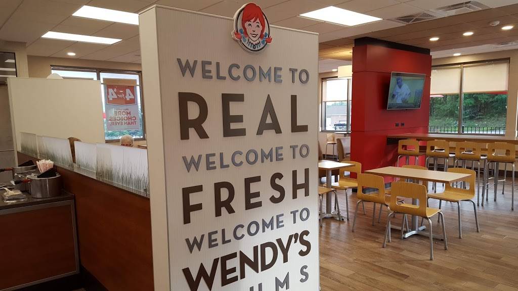 Wendys | restaurant | 555 N Hunter Hwy, Drums, PA 18222, USA | 5707888420 OR +1 570-788-8420