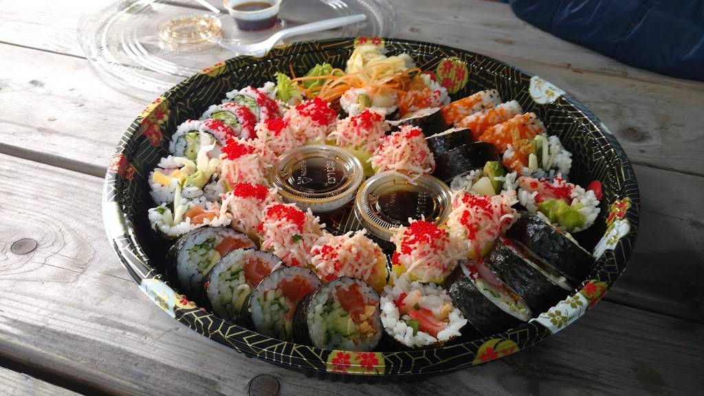 Ikura sushi Bromont | restaurant | 115 Boulevard de Bromont, Bromont, QC J2L 2K7, Canada | 4509313888 OR +1 450-931-3888