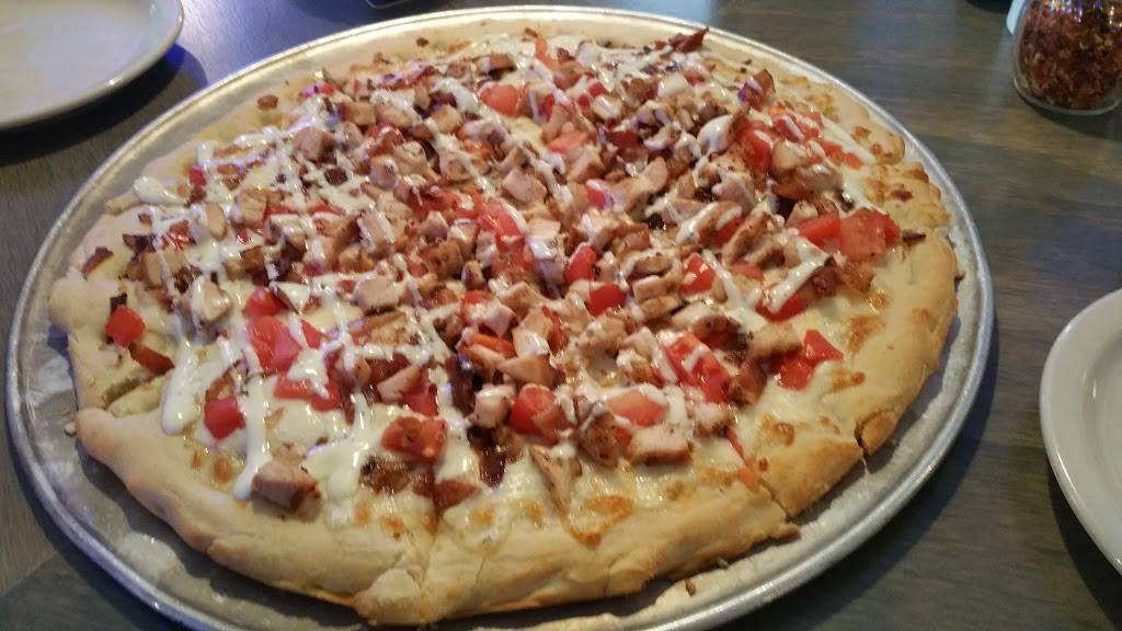 Avonia Tavern | restaurant | 7321 W Lake Rd, Fairview, PA 16415, USA | 8144745347 OR +1 814-474-5347