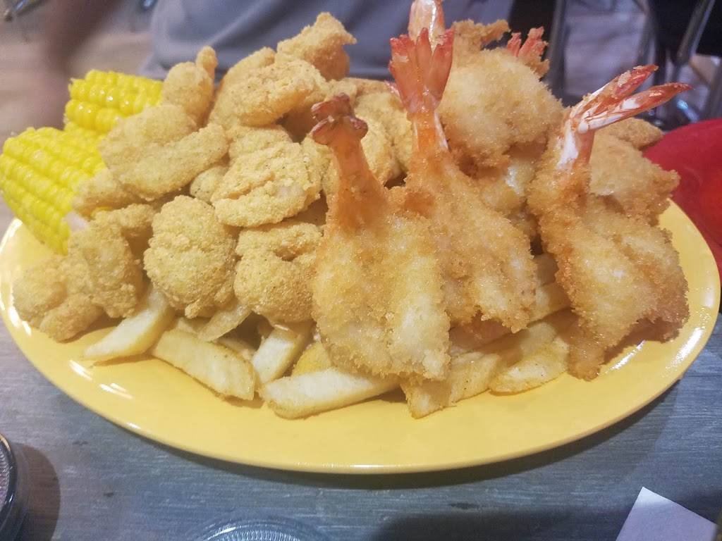 Crazy Cajun | restaurant | 16000 Stuebner Airline Rd Suite M, Spring, TX 77379, USA | 8325341263 OR +1 832-534-1263