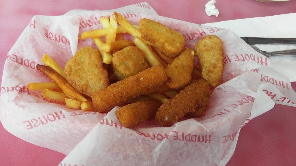 Huddle House | meal takeaway | 994 Ann Rutledge Dr, Williamsville, IL 62693, USA | 2175662067 OR +1 217-566-2067