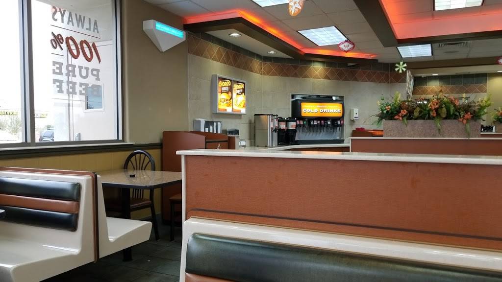 Whataburger | restaurant | 123 Creekside Crossing, New Braunfels, TX 78130, USA | 8306430414 OR +1 830-643-0414