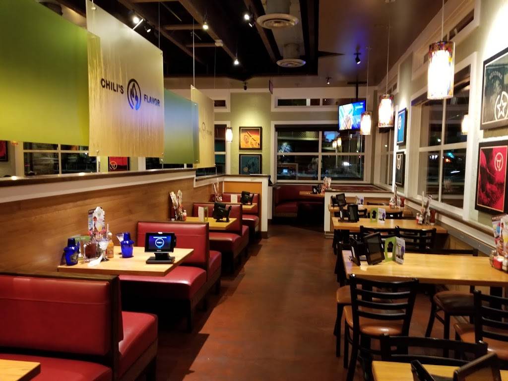 Chilis Grill & Bar | meal takeaway | 2030 W Grant Line Rd, Tracy, CA 95377, USA | 2098350687 OR +1 209-835-0687