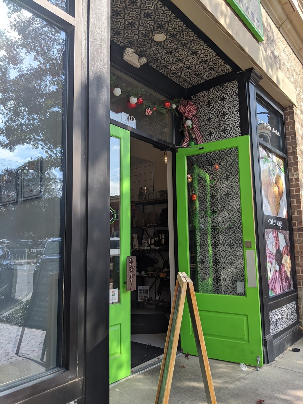 The Savory Gourmet | meal takeaway | 50 Canton St Suite 109, Alpharetta, GA 30009, USA | 7708573960 OR +1 770-857-3960