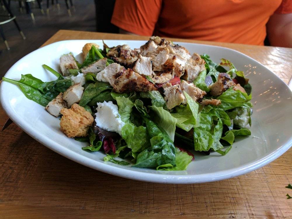 The Lone Buffalo | restaurant | 812 La Salle St, Ottawa, IL 61350, USA | 8153249549 OR +1 815-324-9549