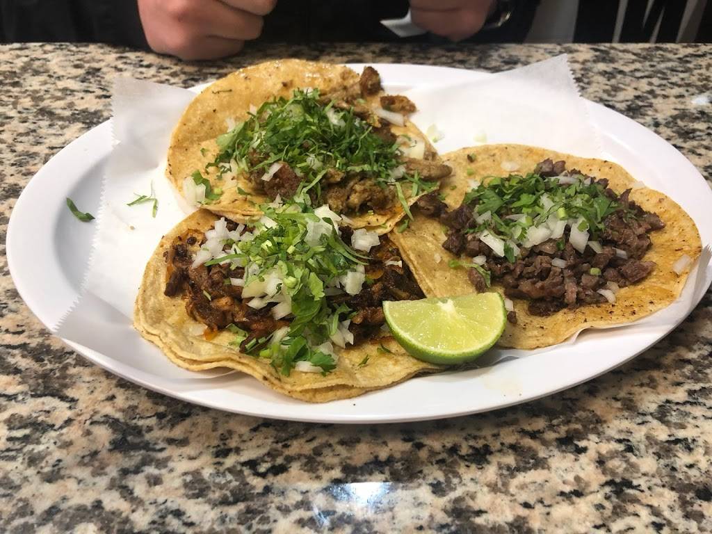 La Lena Restaurant | restaurant | 4727, 3758 W North Ave, Chicago, IL 60647, USA | 7736879848 OR +1 773-687-9848