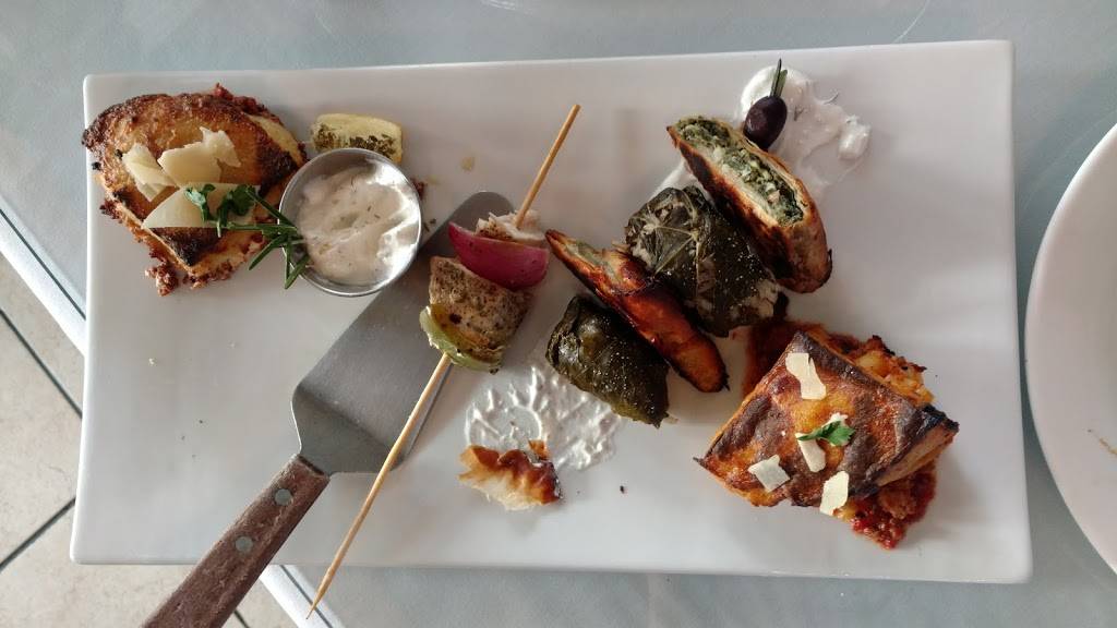 Feta Mediterranean Cuisine | restaurant | 306 SW Broadway St, Ocala, FL 34471, USA | 3524334328 OR +1 352-433-4328