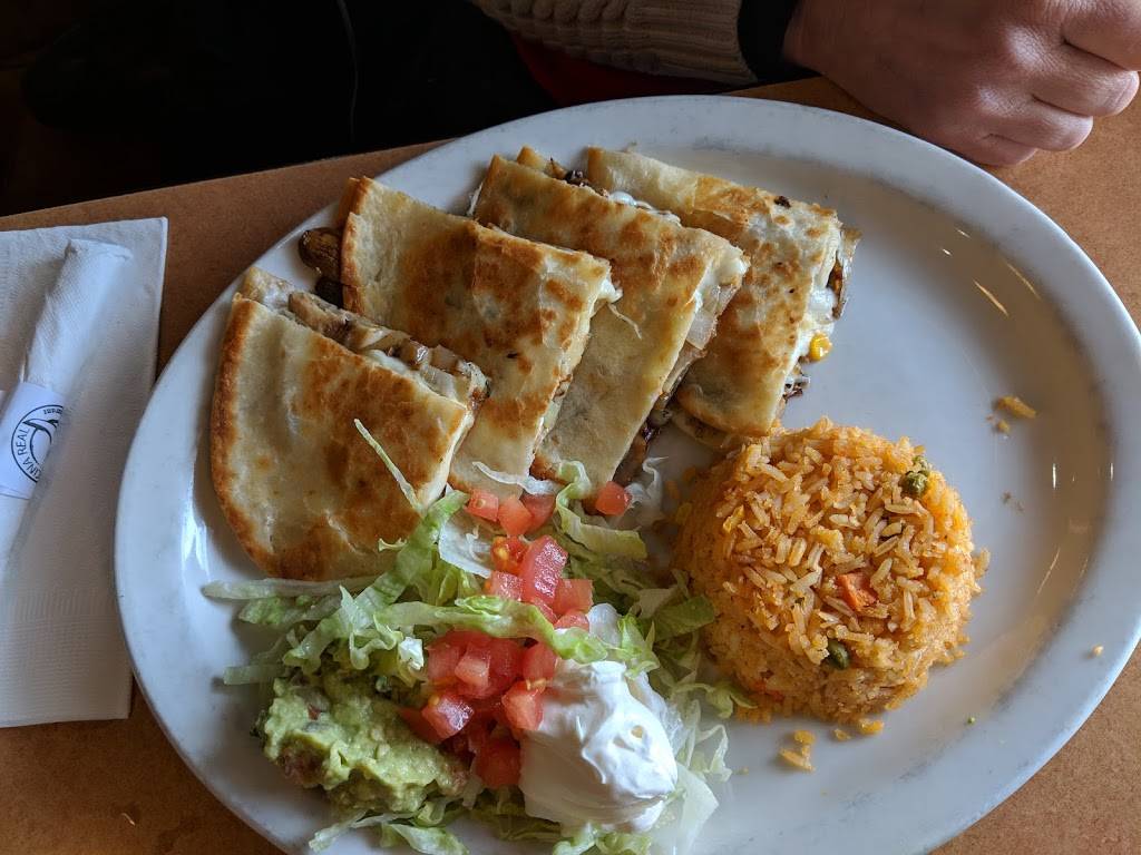 Cocina Real | restaurant | 15366 W Beloit Rd, New Berlin, WI 53151, USA | 2627809952 OR +1 262-780-9952