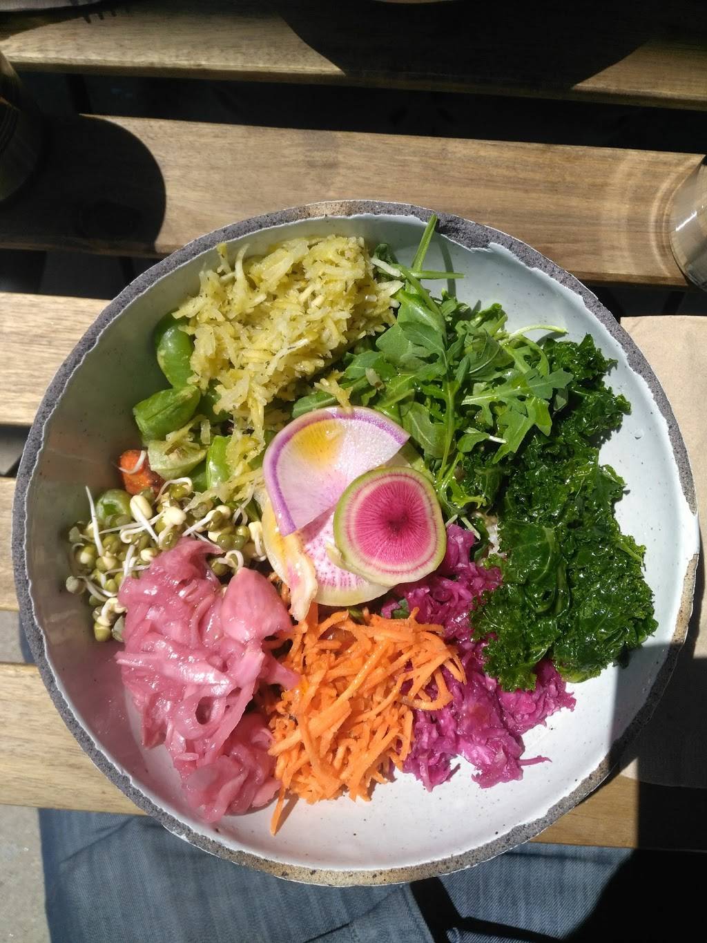 Palette Food and Juice | restaurant | 3193 Glendale Blvd, Los Angeles, CA 90039, USA | 3234269171 OR +1 323-426-9171