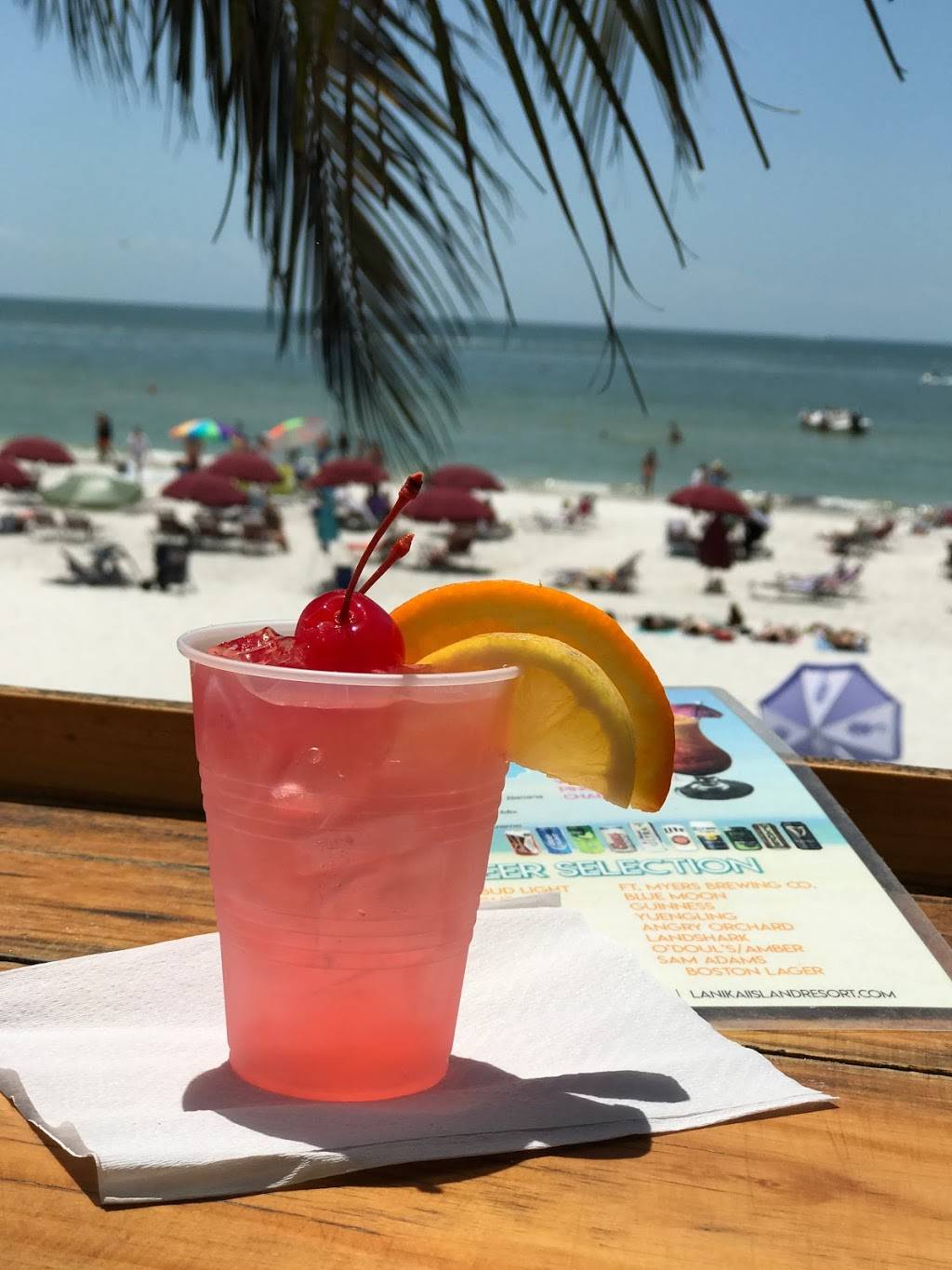 Sabal Palm Patio Bar & Grill | restaurant | 1400 Estero Blvd, Fort Myers Beach, FL 33931, USA | 2394633111 OR +1 239-463-3111