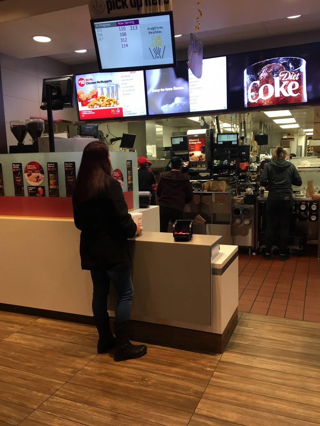 McDonalds | cafe | 15505 Wallisville Rd, Houston, TX 77049, USA | 2814586970 OR +1 281-458-6970