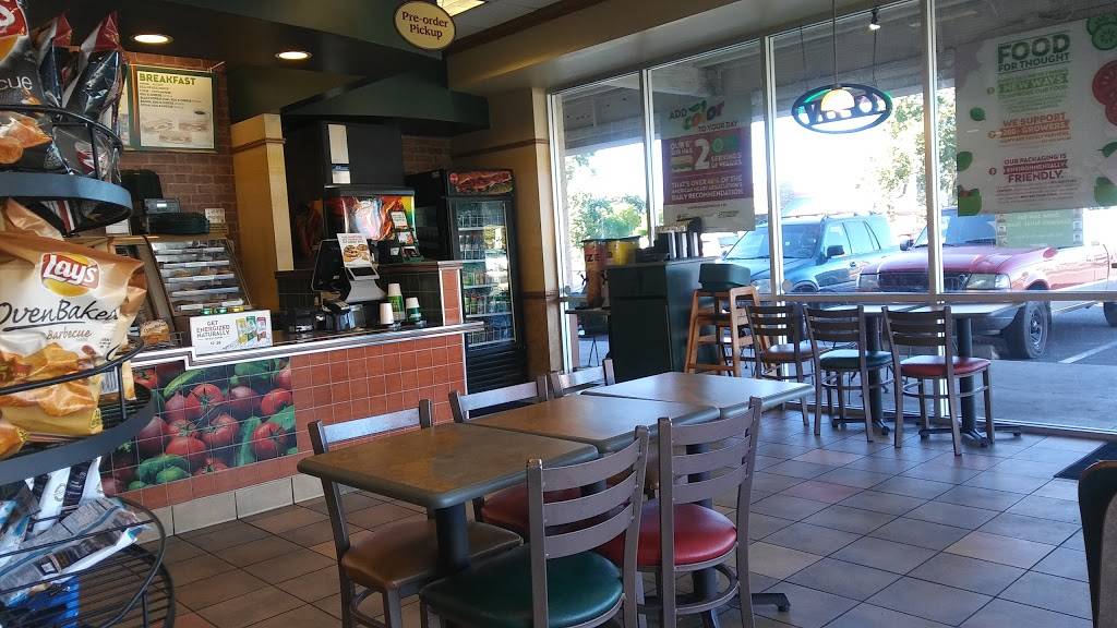 Subway | restaurant | 5047 W Olive Ave, Glendale, AZ 85302, USA | 6239150054 OR +1 623-915-0054