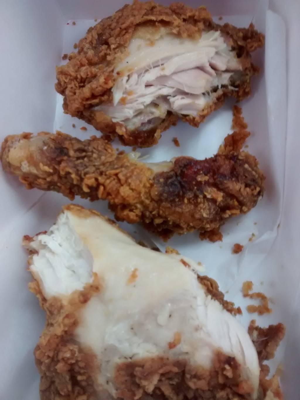 KFC | restaurant | 1978 West St, Annapolis, MD 21401, USA | 4102244630 OR +1 410-224-4630