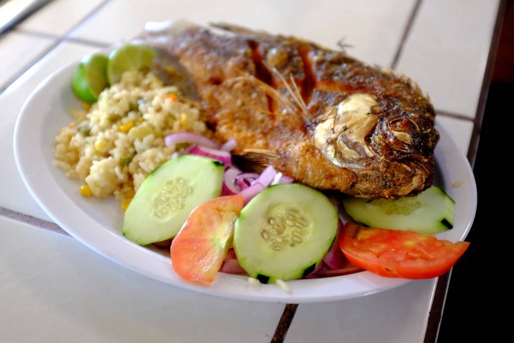 Mariscos Camarena | restaurant | 2055 Glenoaks Blvd, San Fernando, CA 91340, USA | 8186984237 OR +1 818-698-4237