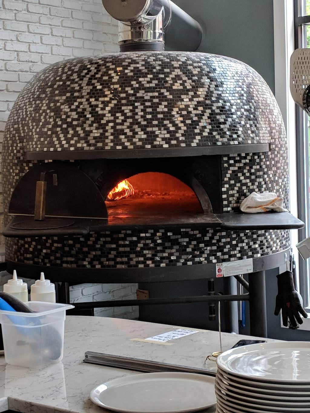 Spuntino Wood Fired Pizzeria | restaurant | 701 N 2nd St, Philadelphia, PA 19123, USA | 2679308486 OR +1 267-930-8486