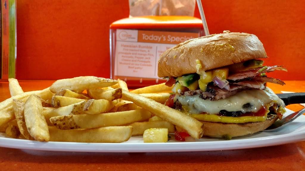 Crave Real Burgers- Colorado Springs | restaurant | 7465 N Academy Blvd, Colorado Springs, CO 80920, USA | 7192647919 OR +1 719-264-7919