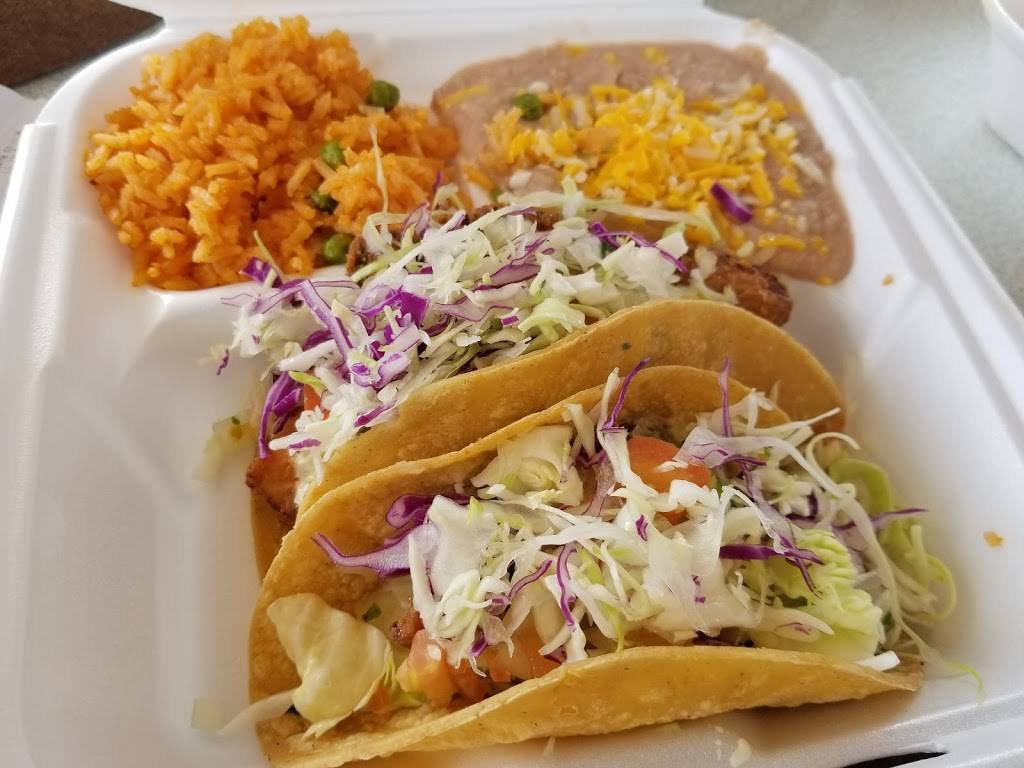 Albertos Mexican Food | restaurant | 4805, 1425 E Edinger Ave, Santa Ana, CA 92705, USA | 7148349680 OR +1 714-834-9680