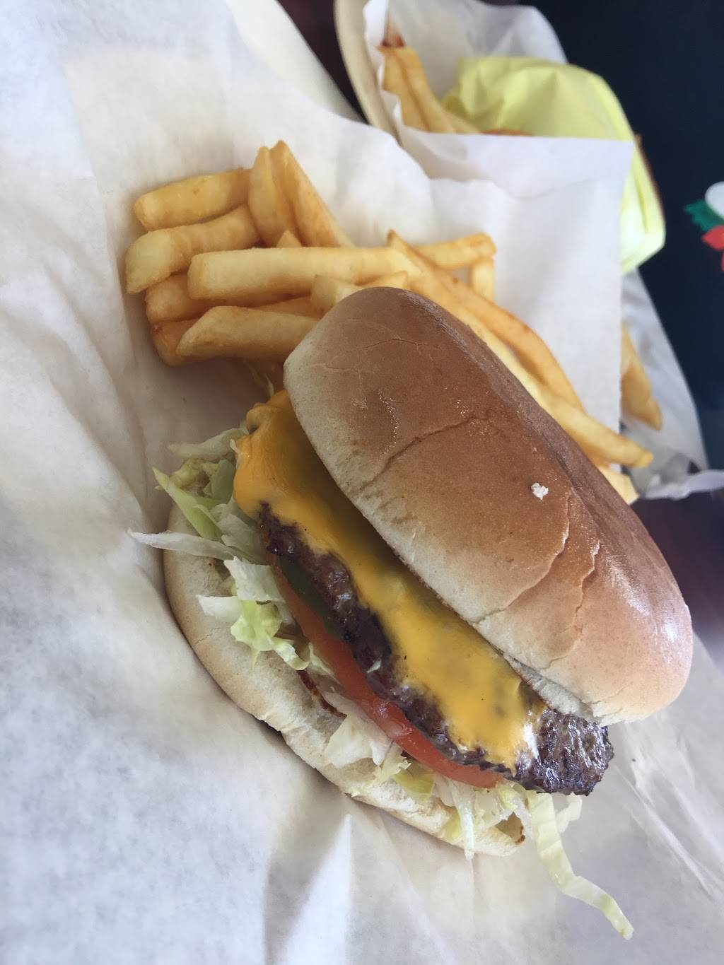 Golden Ox | restaurant | 6490 Magnolia Ave, Riverside, CA 92506, USA | 9517828922 OR +1 951-782-8922