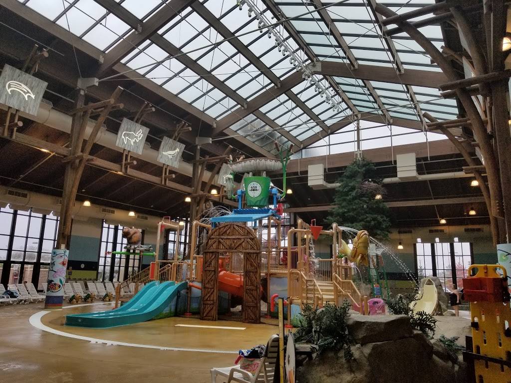 Soaring Eagle Waterpark and Hotel | restaurant | 5665 E Pickard Rd, Mt Pleasant, MI 48858, USA | 9898174800 OR +1 989-817-4800
