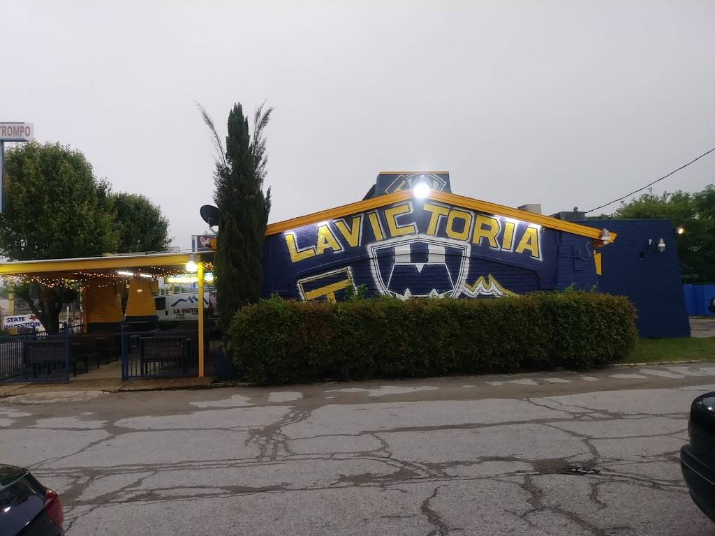 Taqueria La Victoria | restaurant | 2851 S Westmoreland Rd, Dallas, TX 75233, USA | 2143316320 OR +1 214-331-6320