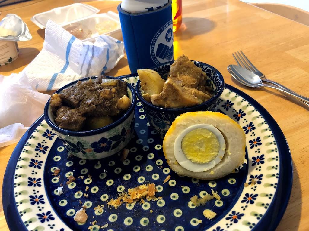 Bobbis Roti Hut | restaurant | 16215 FL-50 #101, Clermont, FL 34711, USA | 4072671567 OR +1 407-267-1567