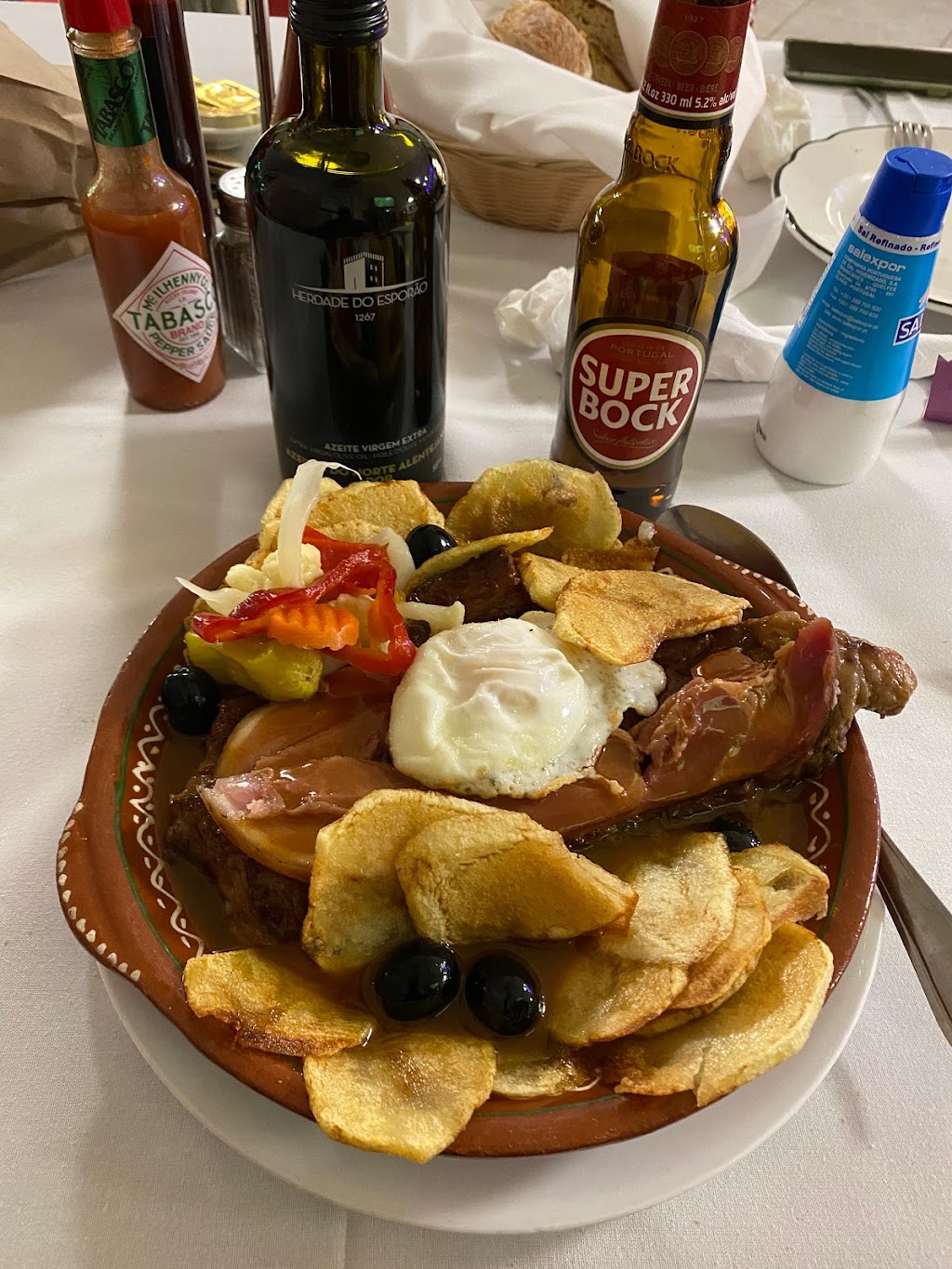 Casa De Tras-Os-Montes E Alto | restaurant | 189 Malvern St, Newark, NJ 07105, USA | 9735897114 OR +1 973-589-7114